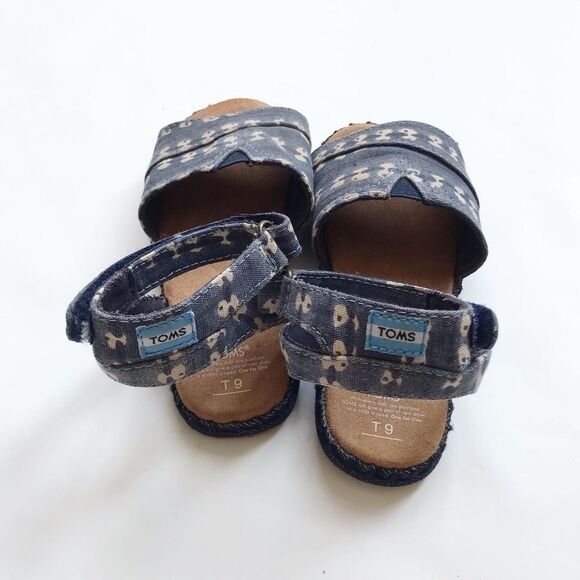 Toms chambray patterned sandals VGUC size 9 - Picture 5 of 6